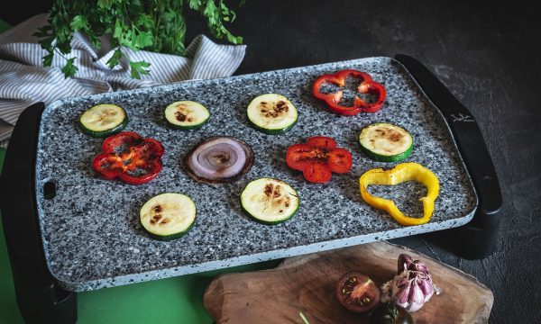 Empezar a comer sano es más fácil con esta plancha de asar eléctrica JATA